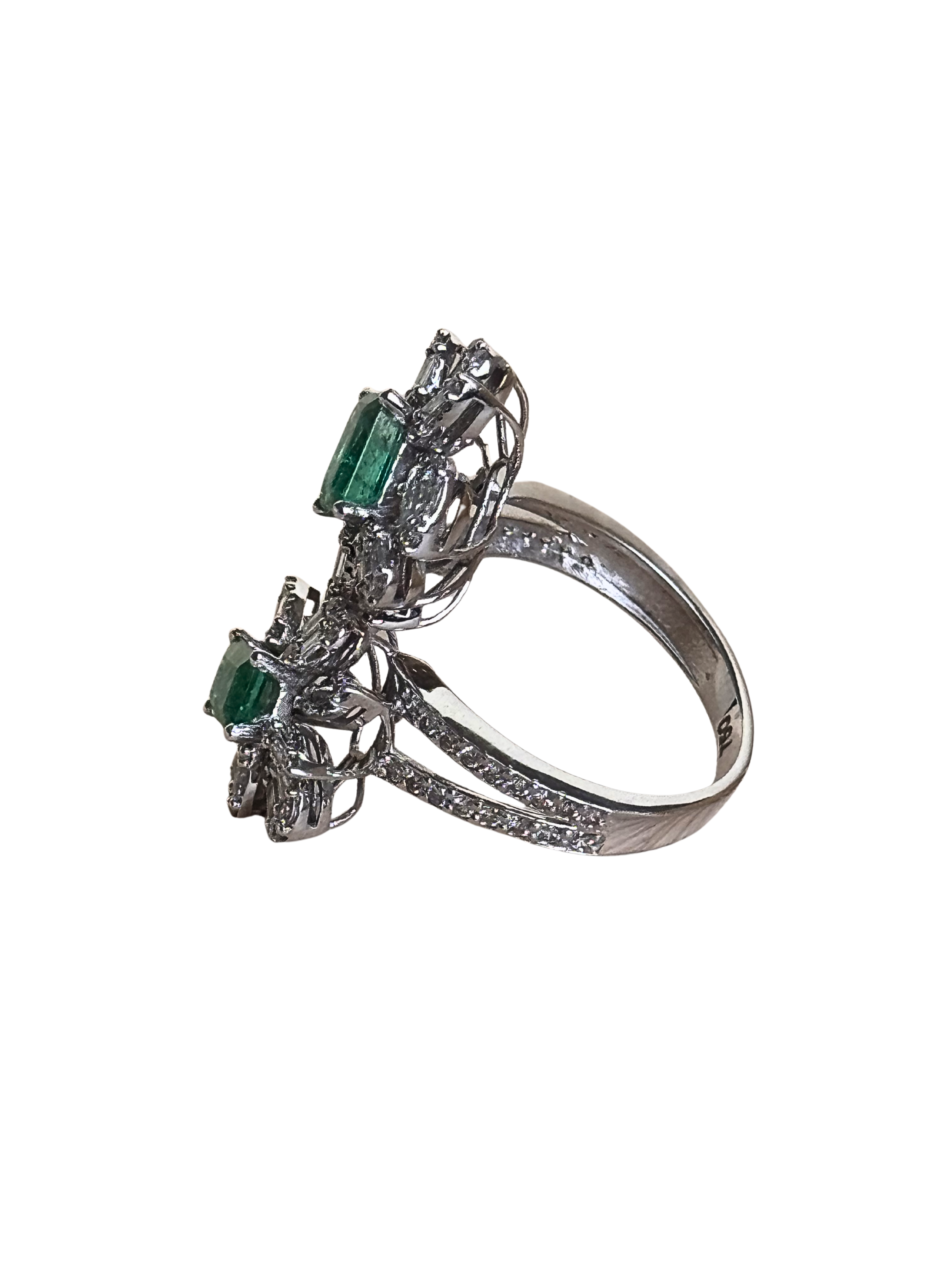 Aurora - 18K White Gold Modern Double Flower Emerald & Diamond Ring