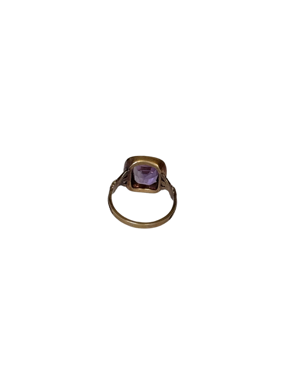 Elisabeth - Antique 18K Gold Ring with Cushion-Cut Amethyst & Half Pearls