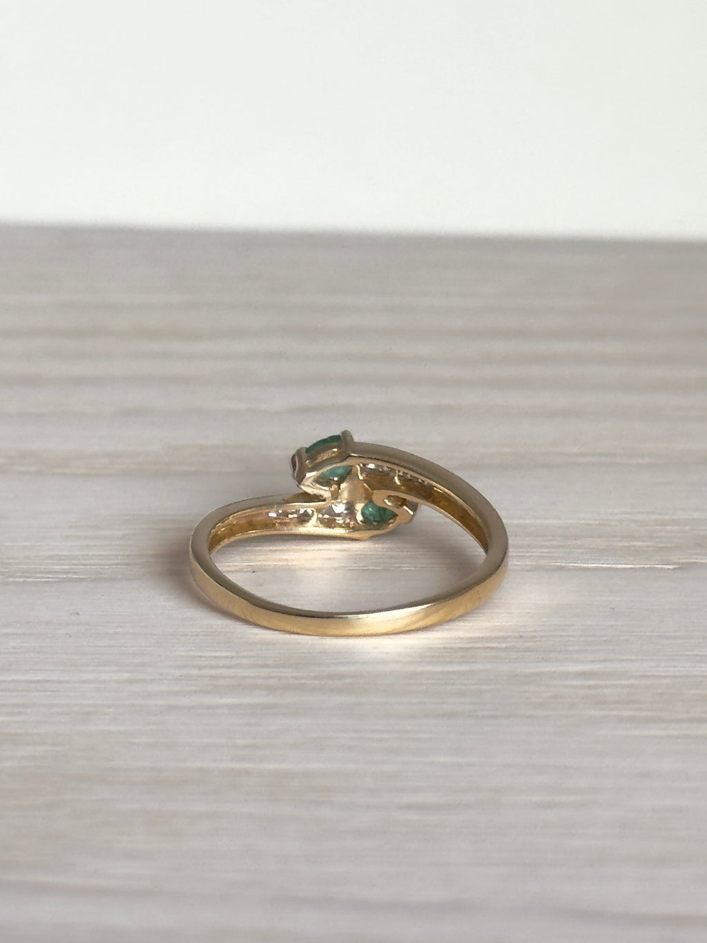 Livia - Vintage 18K Yellow Gold Toi et Moi Pear Emerald & Diamond Ring