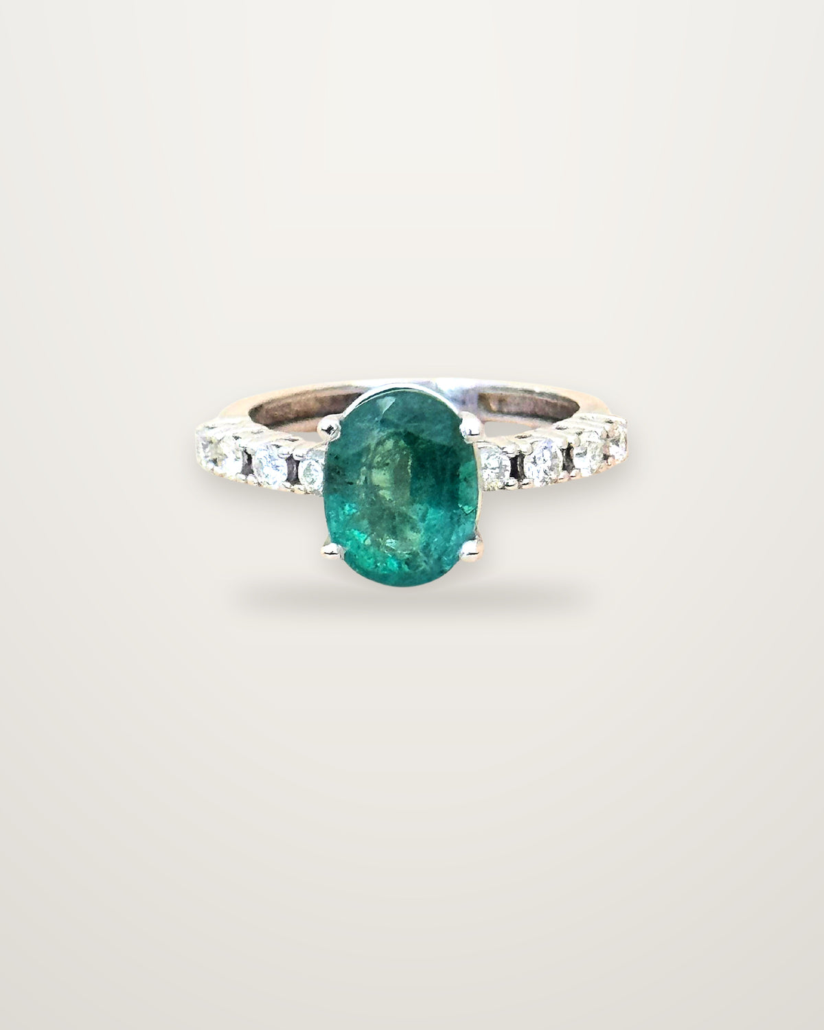 Vera - Modern 18K White Gold Oval Emerald & Diamond Solitaire Ring