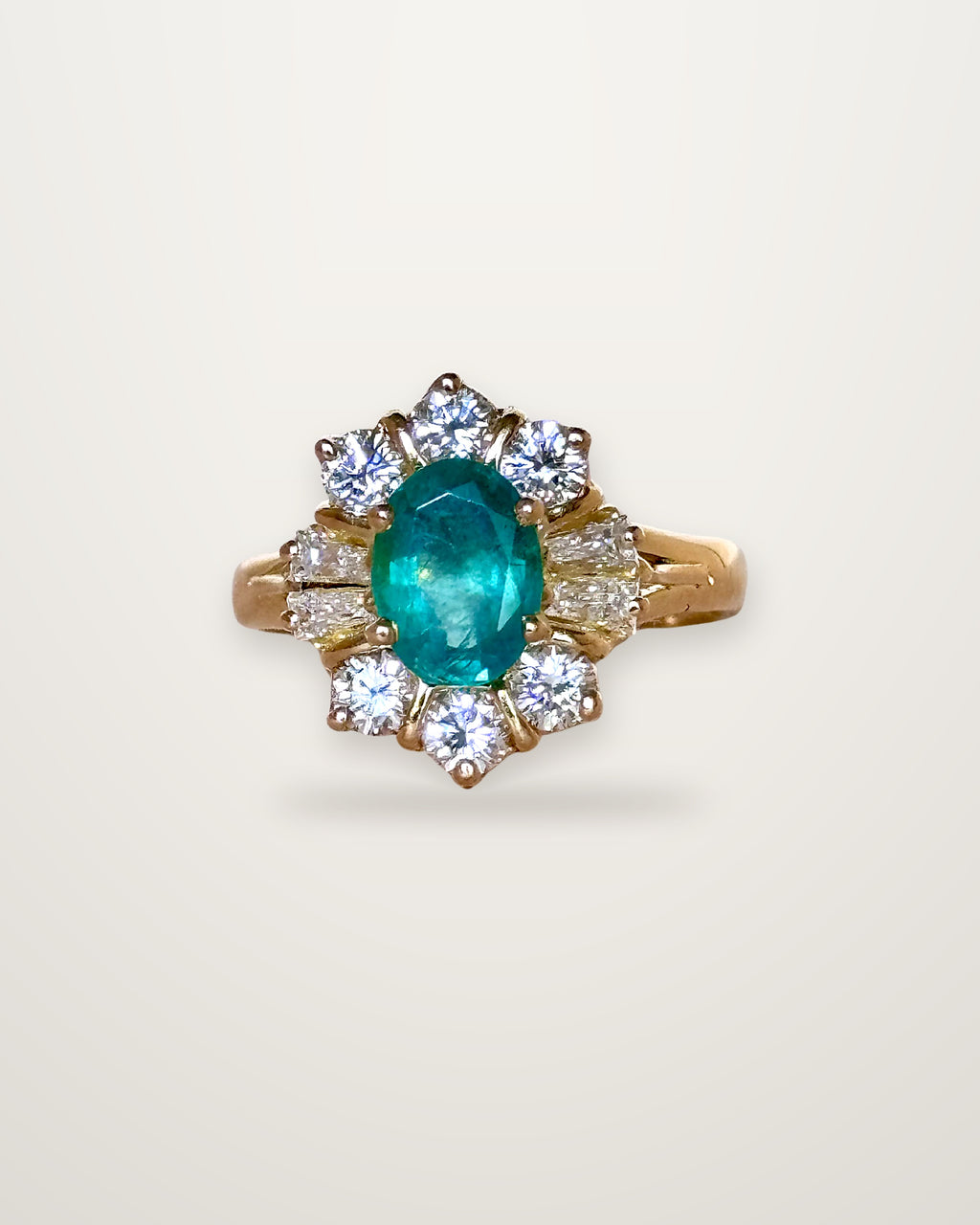 Léonie - Vintage 18K Yellow Gold Oval Emerald & Diamond Cluster Ring