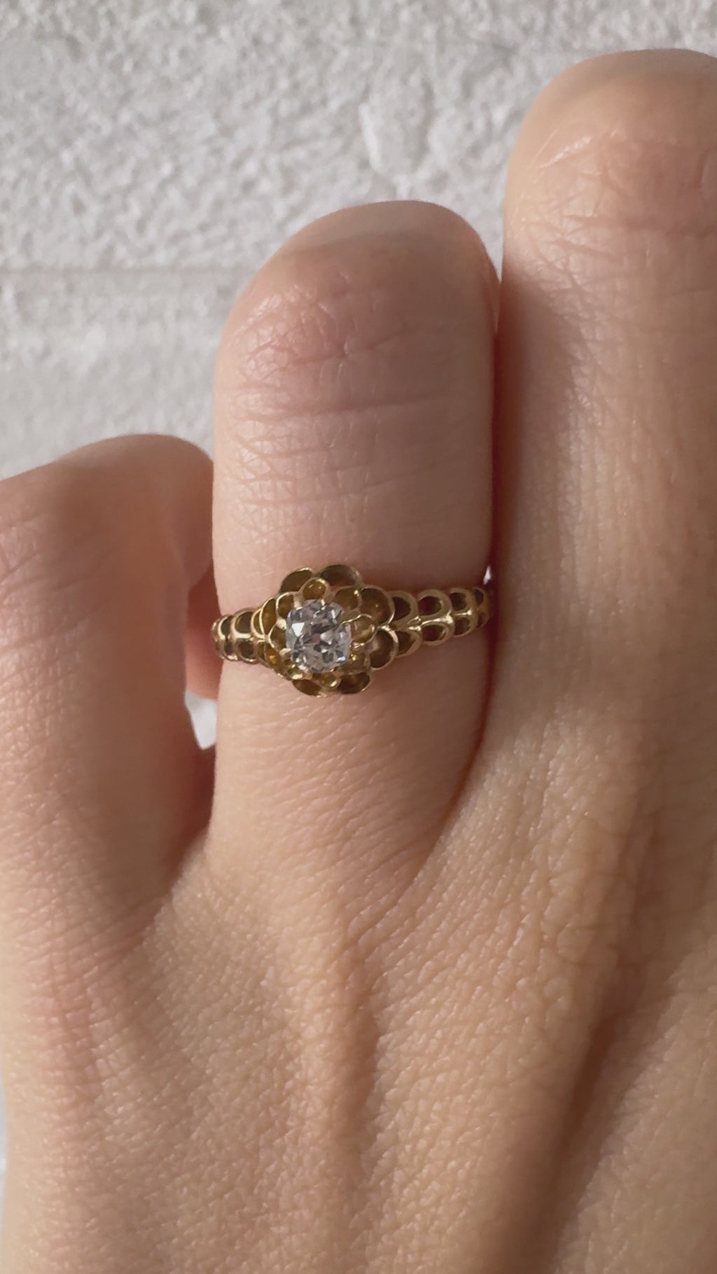 Maria - Antique 18K Yellow Gold Cushion-Cut Diamond Openwork Solitaire Ring