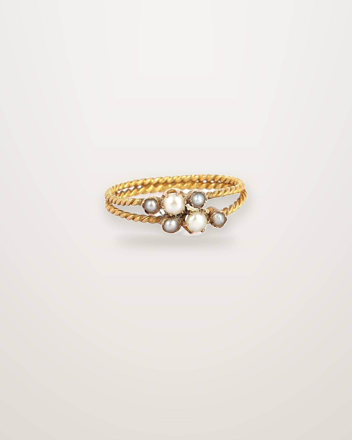 Alexandra – Antique 18K Gold Double Band Ring with Seed Pearls